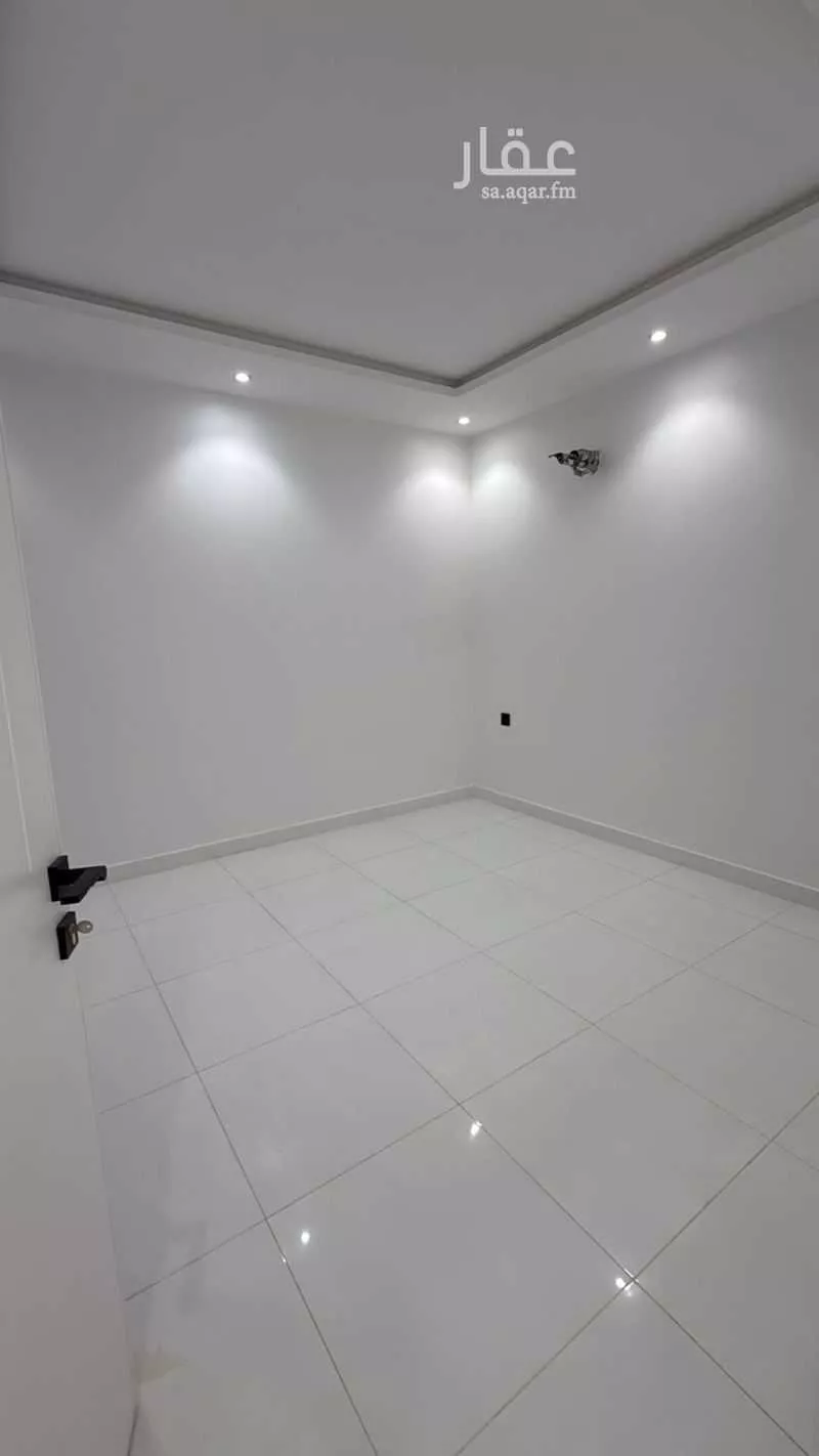 شقة 4 غرف في بطحاء قريش 3