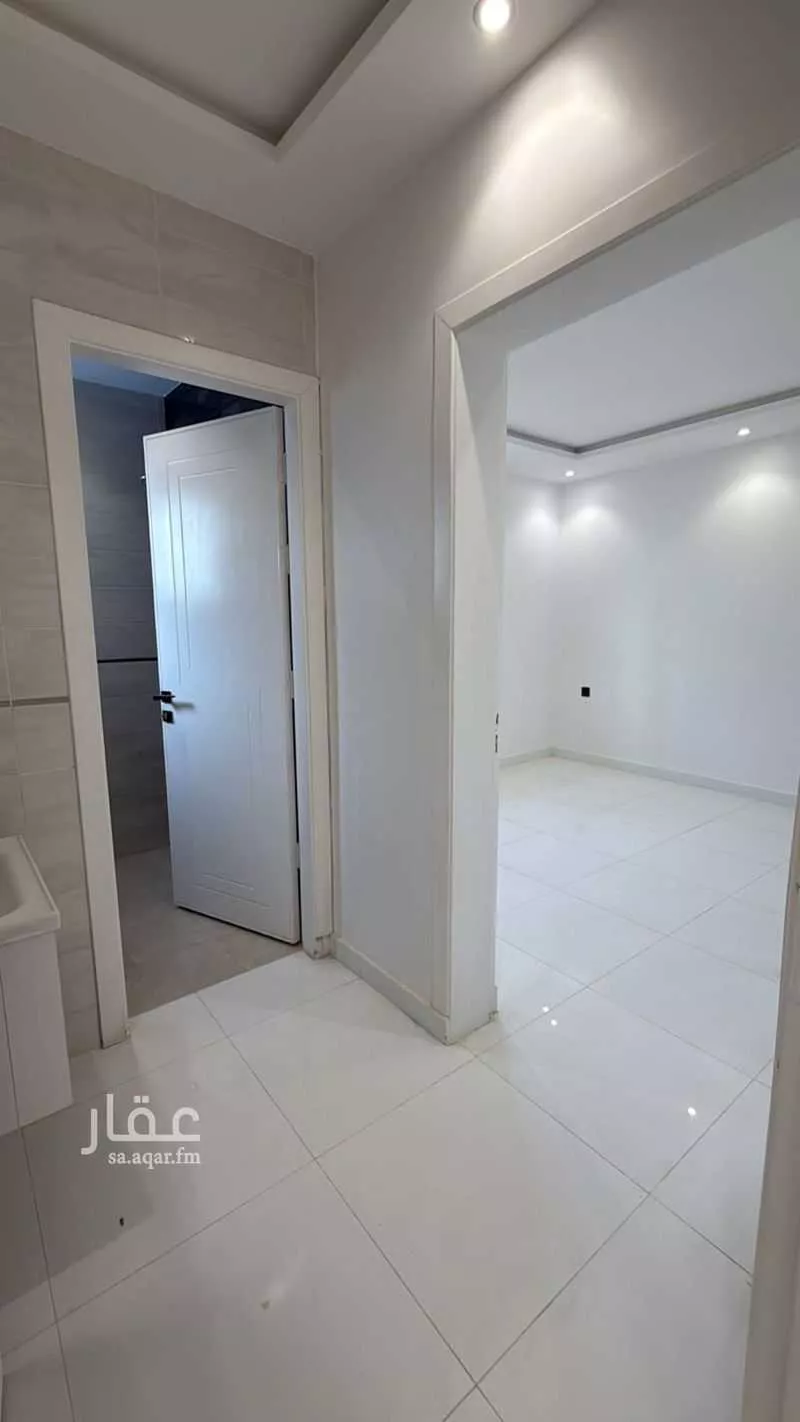 شقة 4 غرف في بطحاء قريش 4