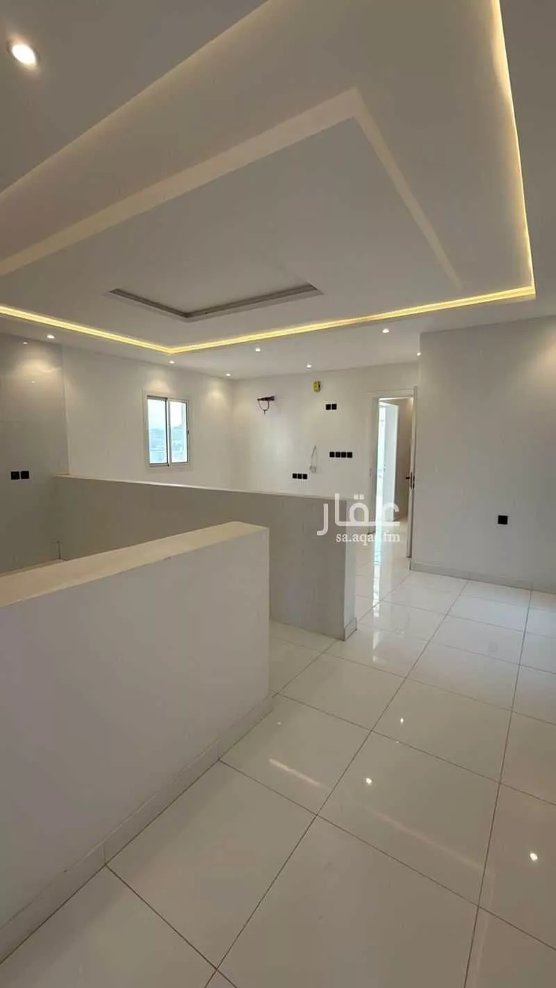 شقة 4 غرف في بطحاء قريش 4