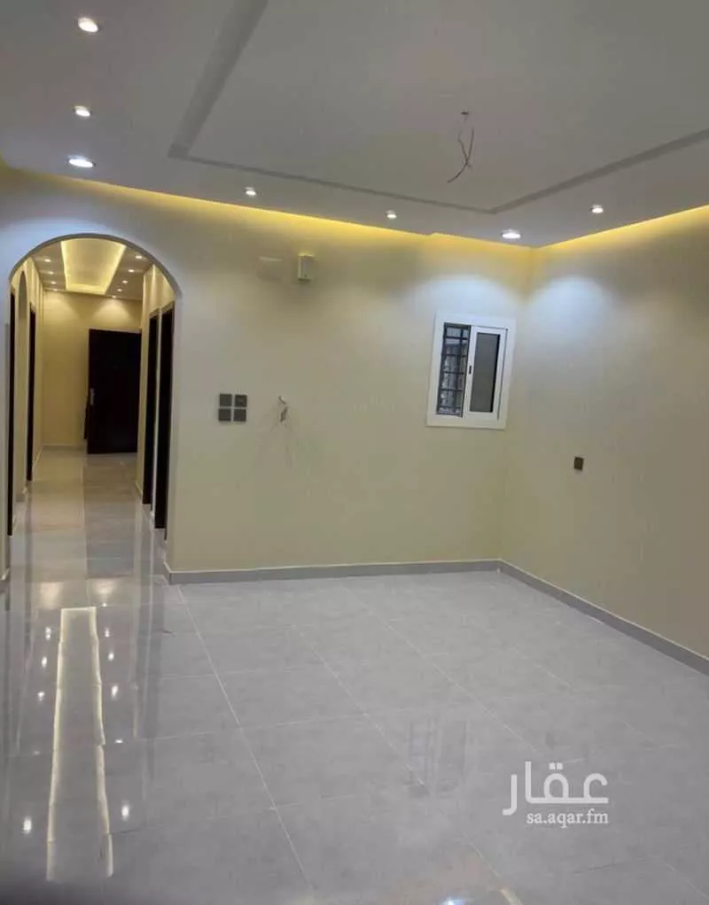 شقة 4 غرف في الملك فهد 2