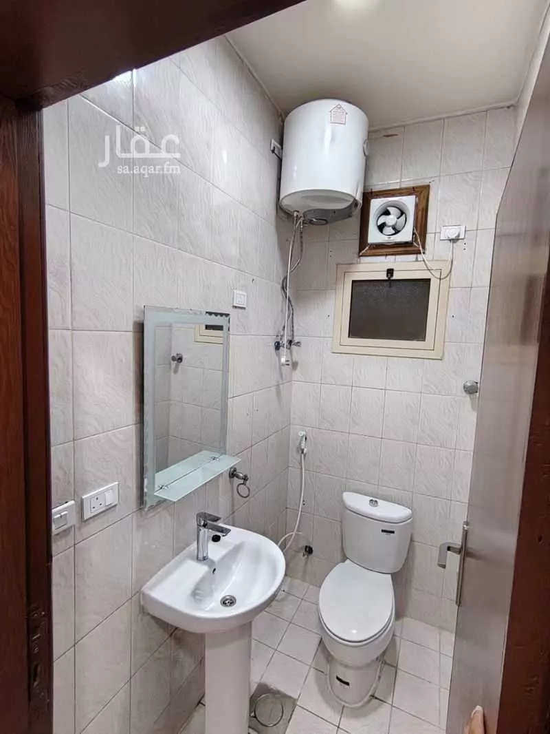 شقة 3 غرف في مدينة العمال 3