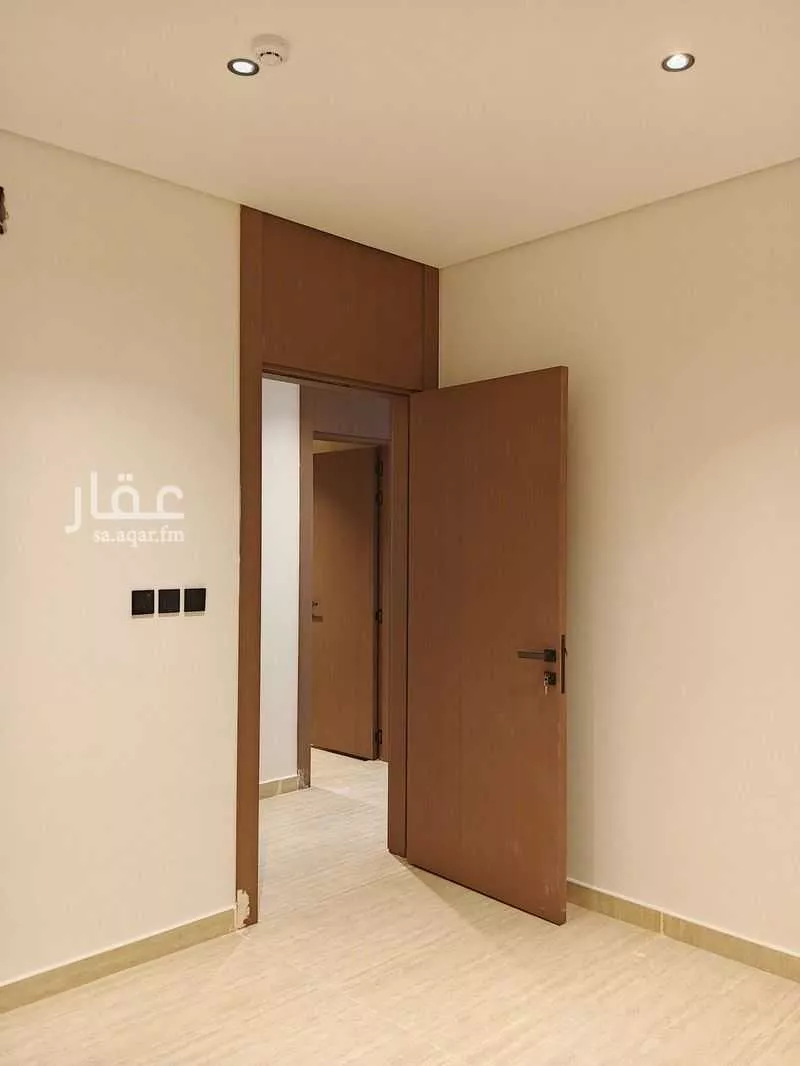 شقة 3 غرف في الخور 14
