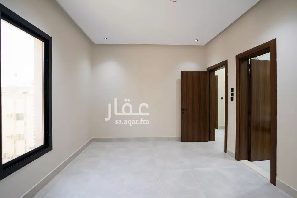 شقة 4 غرف في السلامة 2