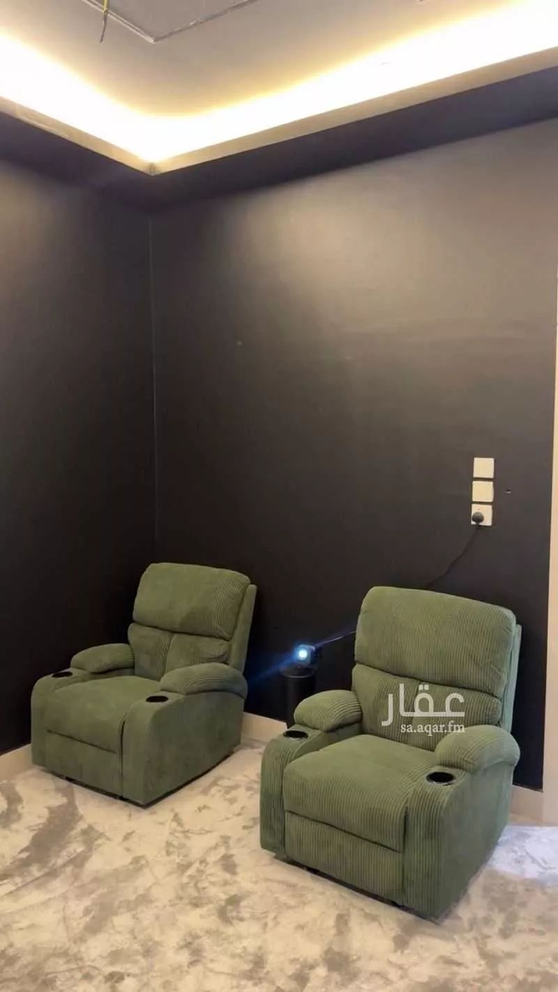 شقة 4 غرف في الحمرا 15