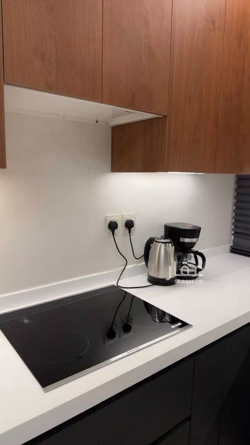 شقة 4 غرف في الحمرا 6