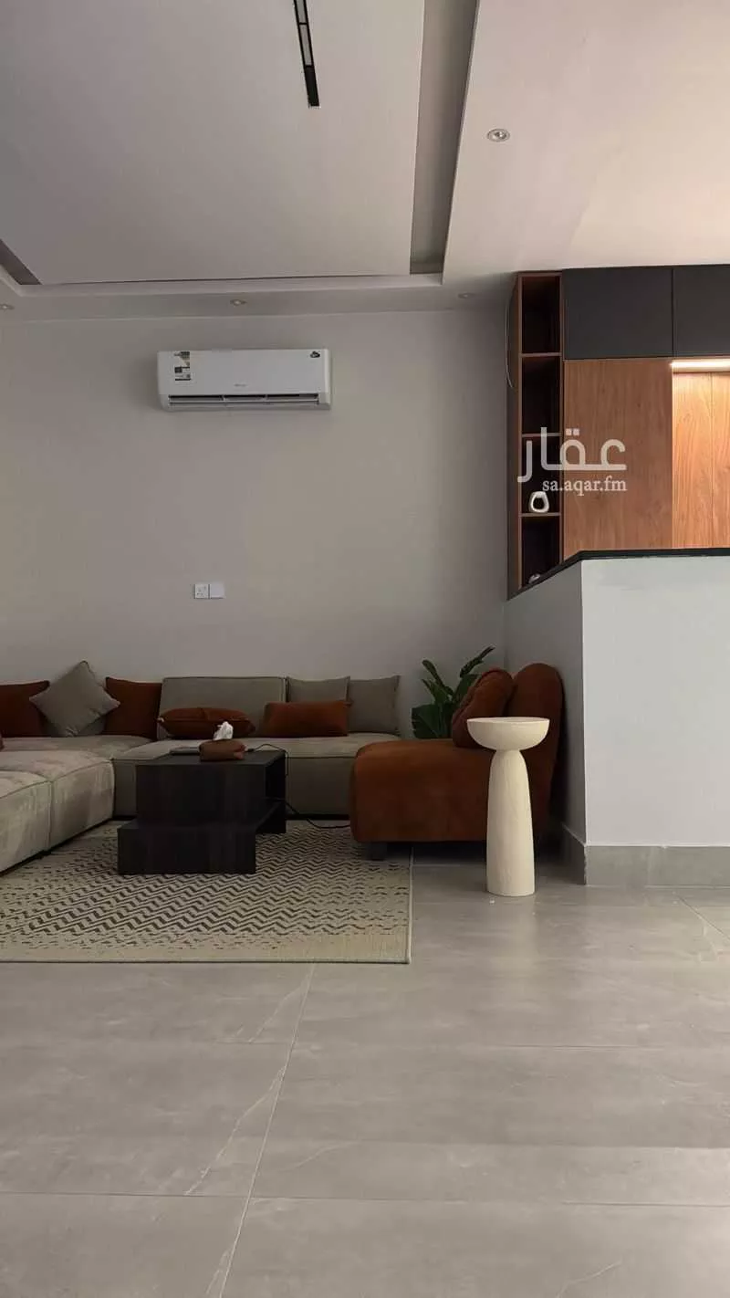 شقة 4 غرف في الحمرا 7