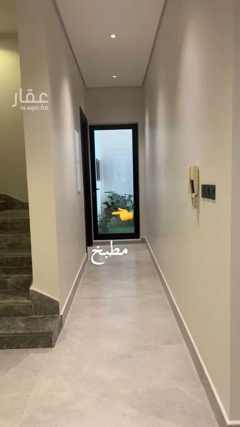 4 bedroom floor in Dhahrat Al Badiah 3