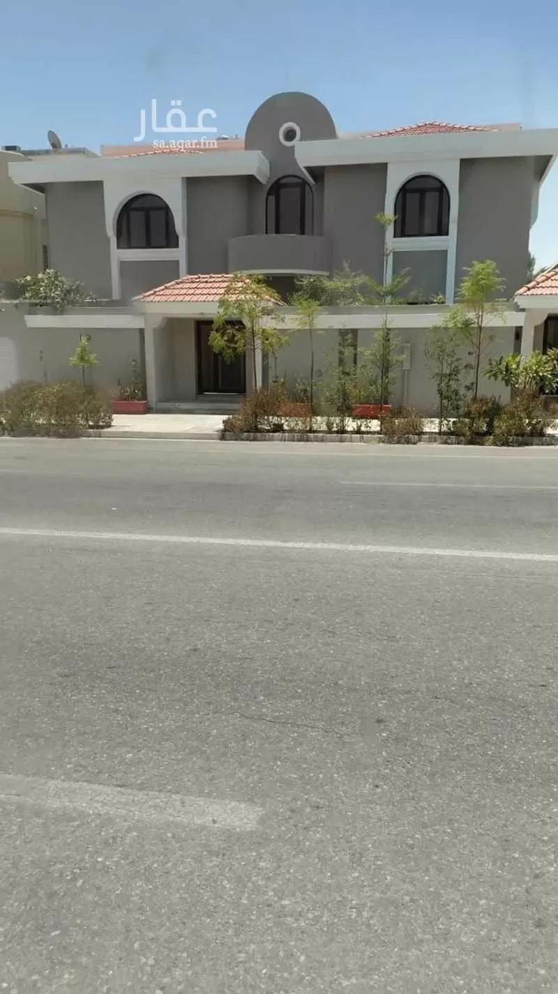 فيلا 6 غرف في الدانة الشمالية 13