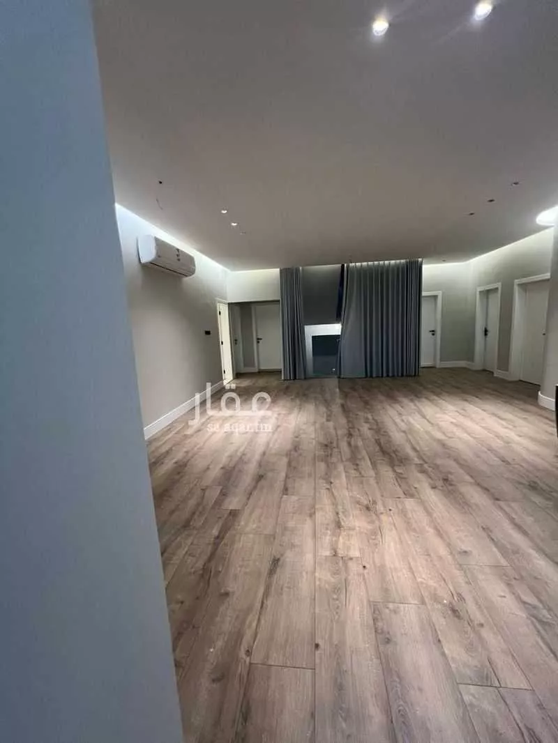 فيلا 6 غرف في الدانة الشمالية 8