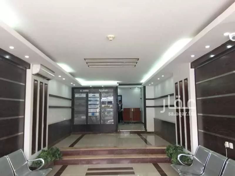 مكتب 1333 م² في الزهراء 13