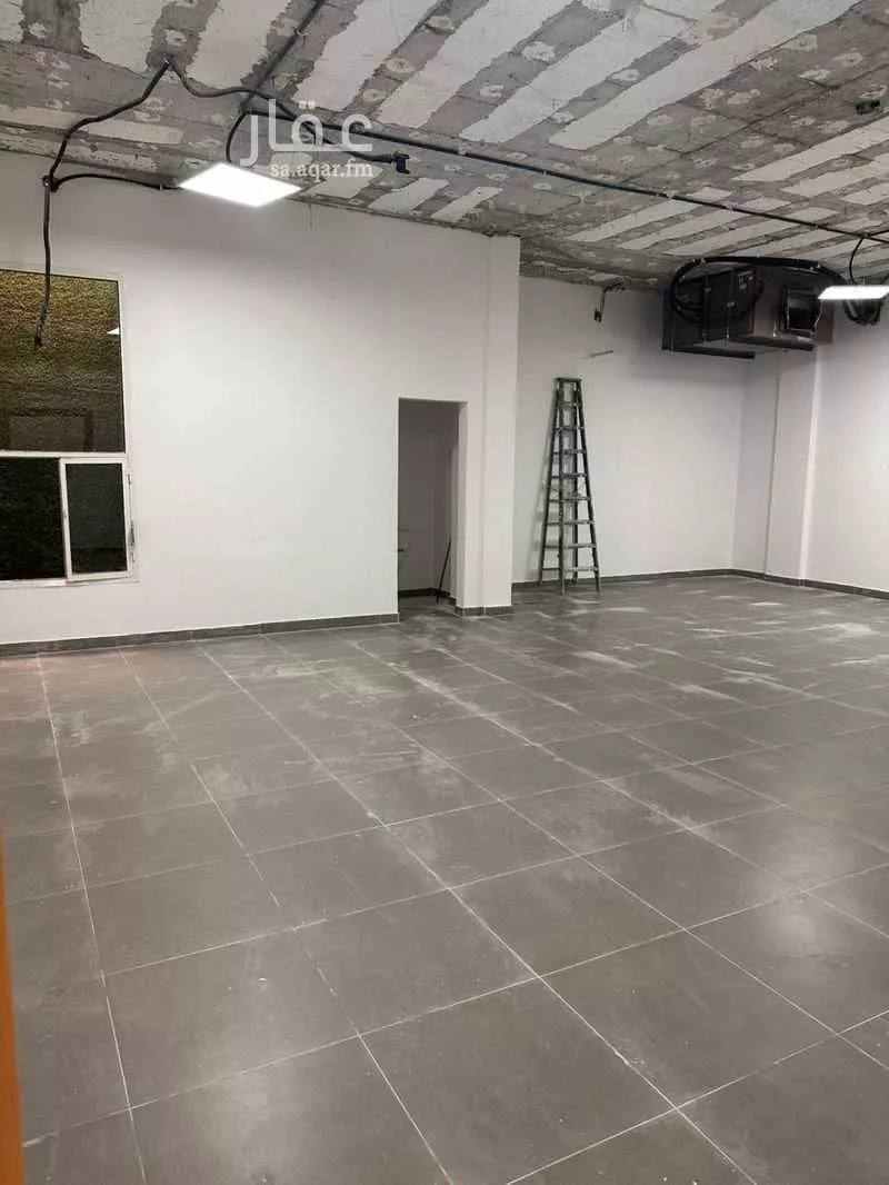 مكتب 95 م² في الملقا 7