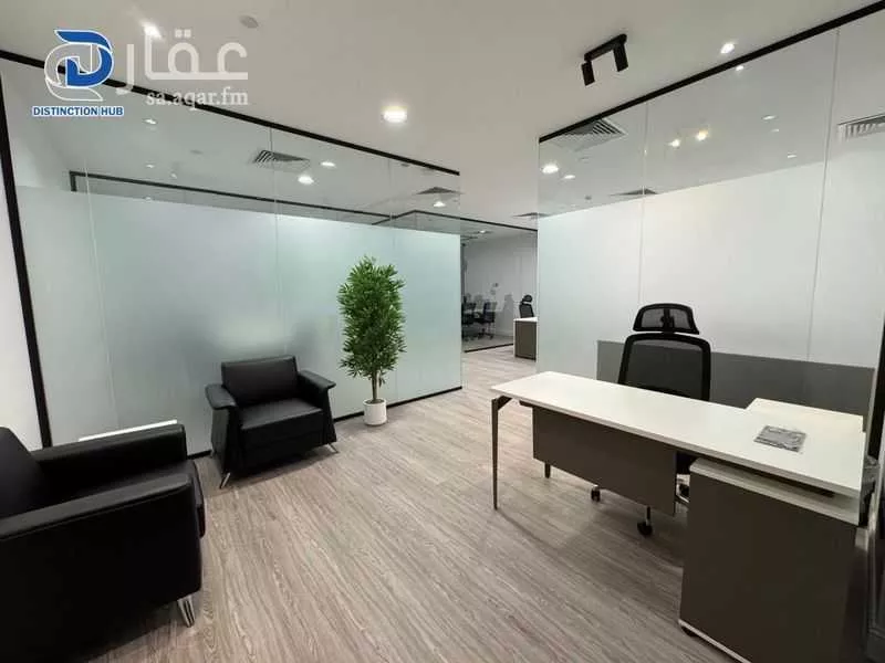 مكتب 55 م² في العليا 3
