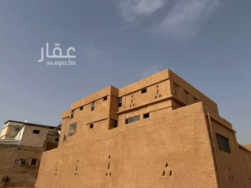 عمارة 452 م² في الديرة 9