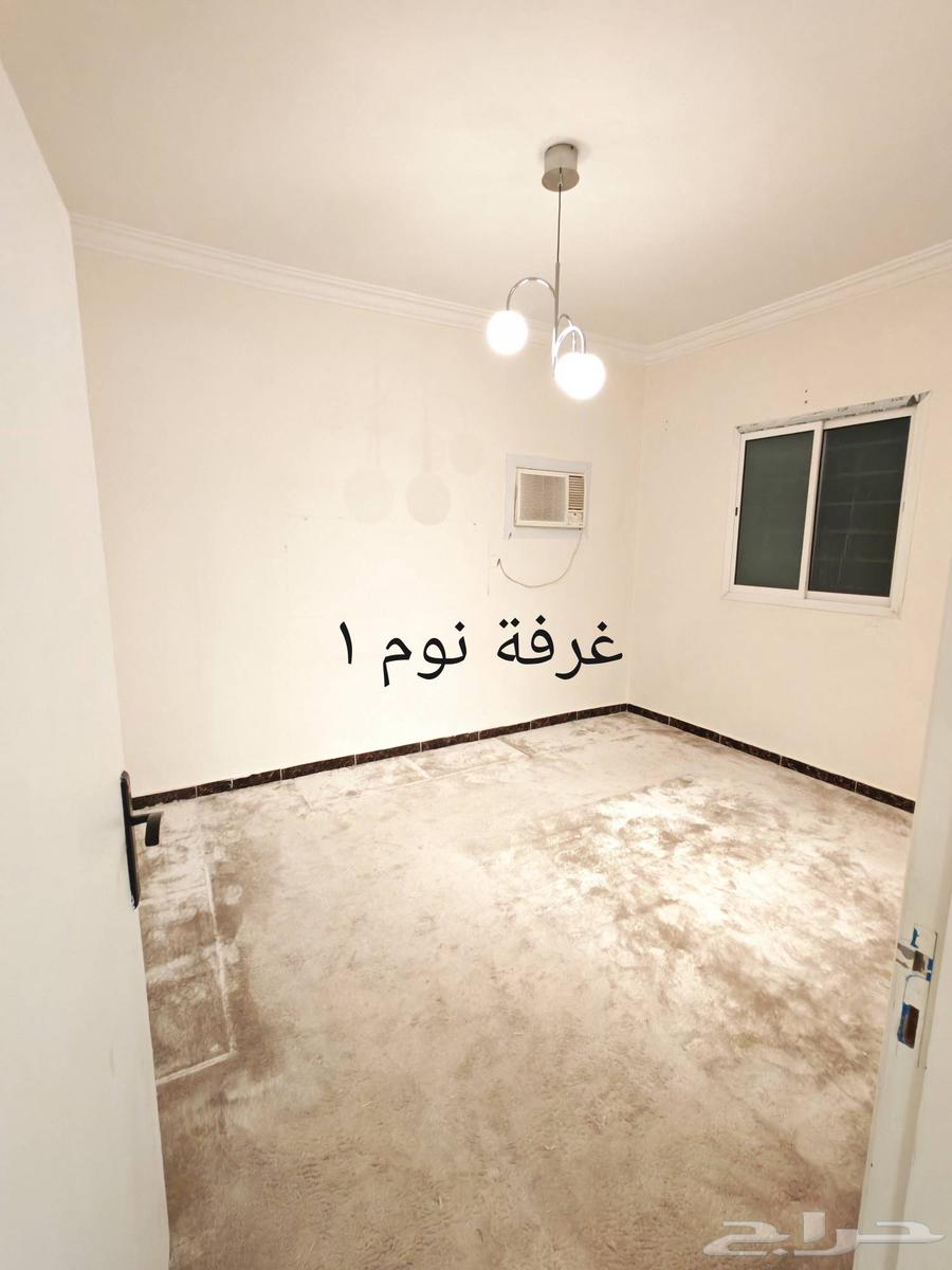 شقة 3 غرف في الرمال 4