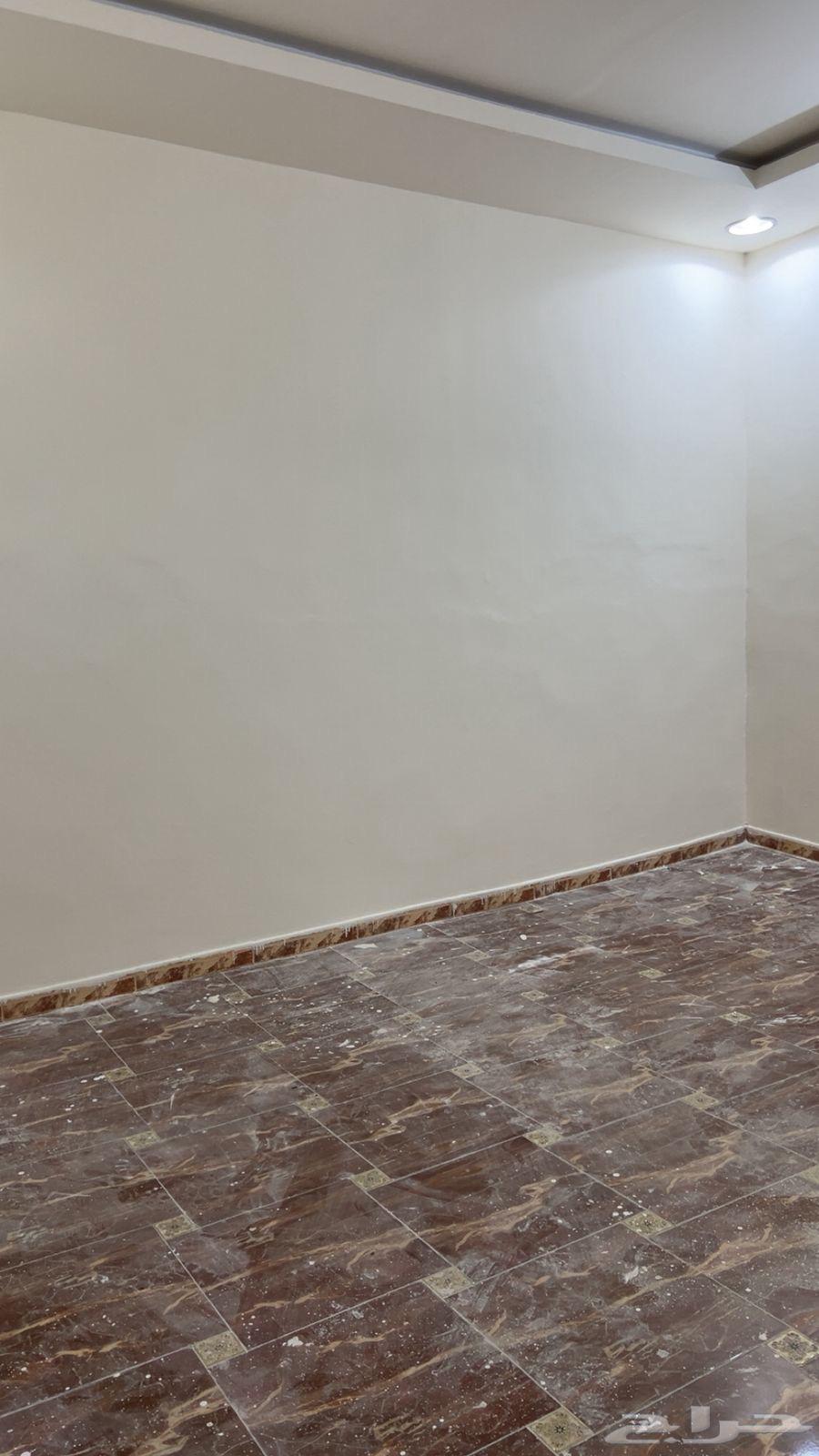 شقة 8 غرف في اليمامة 7