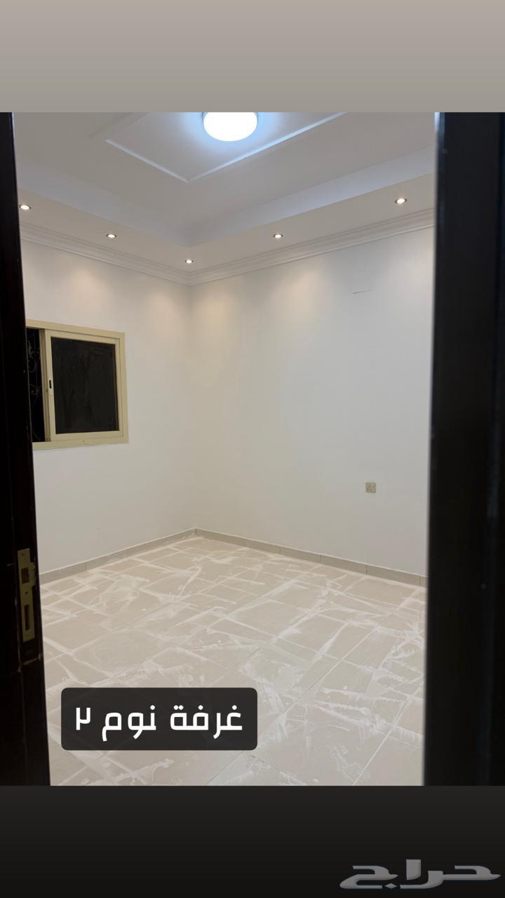 شقة 3 غرف في الرمال 7