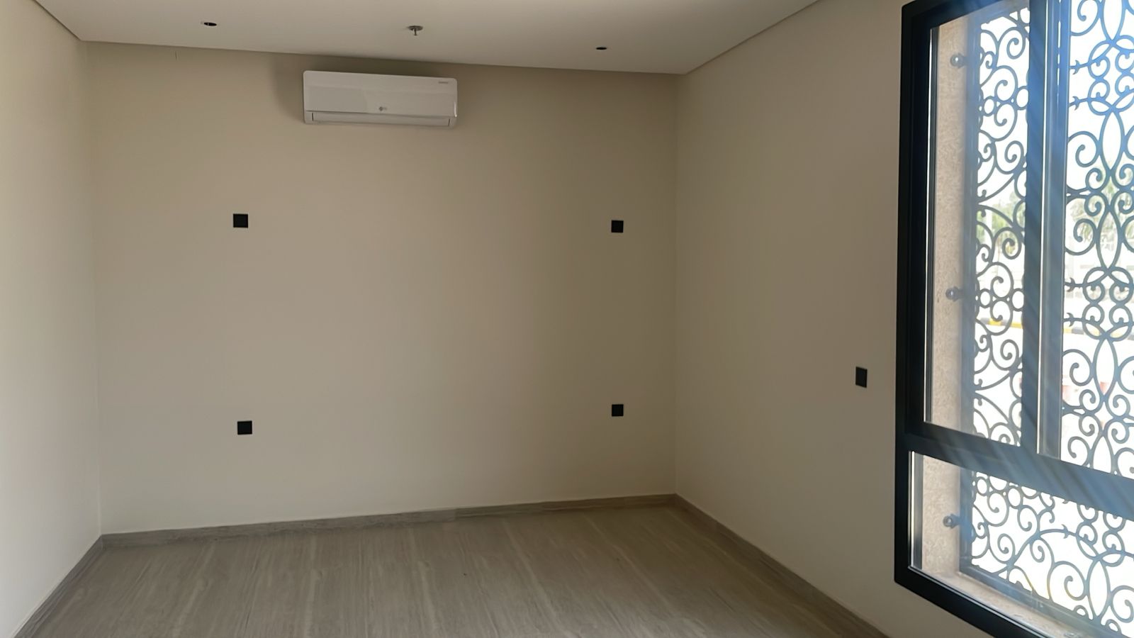 شقة 2 غرف في الفاروق 3