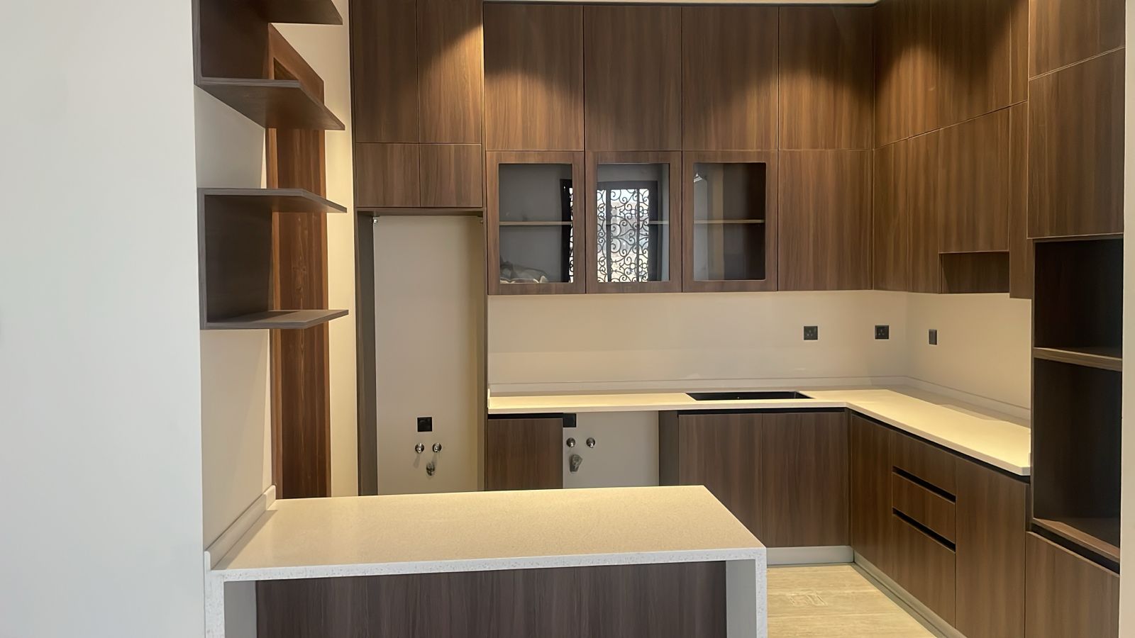 شقة 2 غرف في الفاروق 7