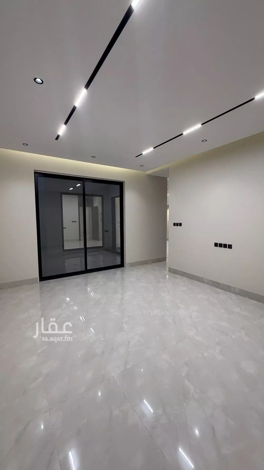 فيلا 6 غرف في المهدية 15