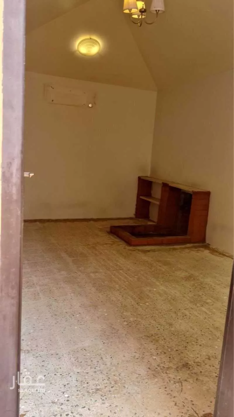 8 bedroom floor in Al Yarmouk 4