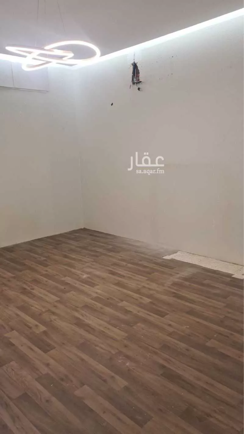 8 bedroom floor in Al Yarmouk 8