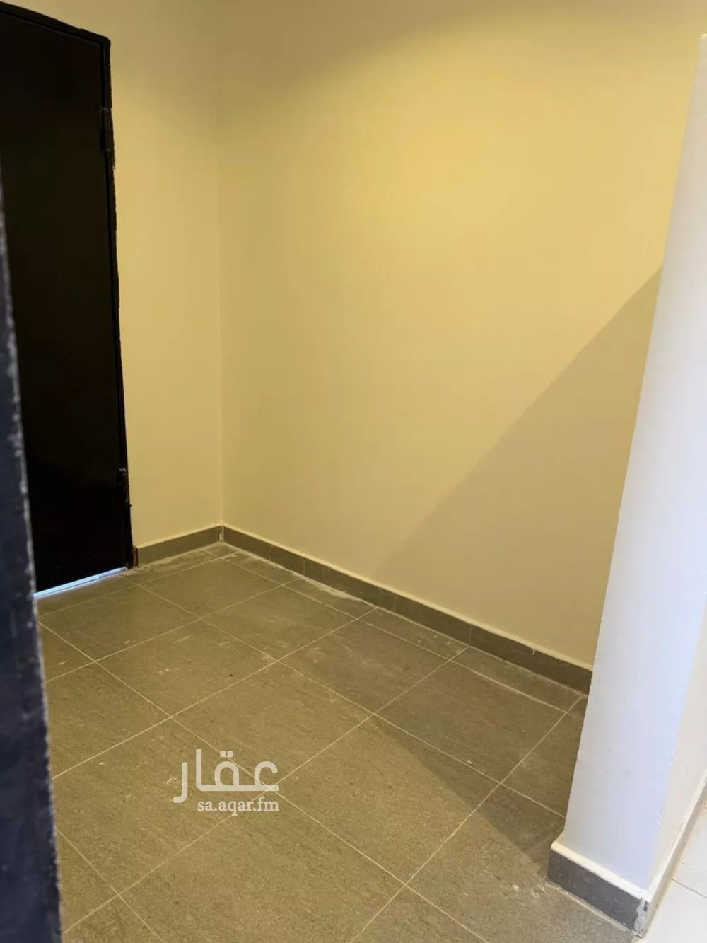 دور 3 غرف في العارض 13