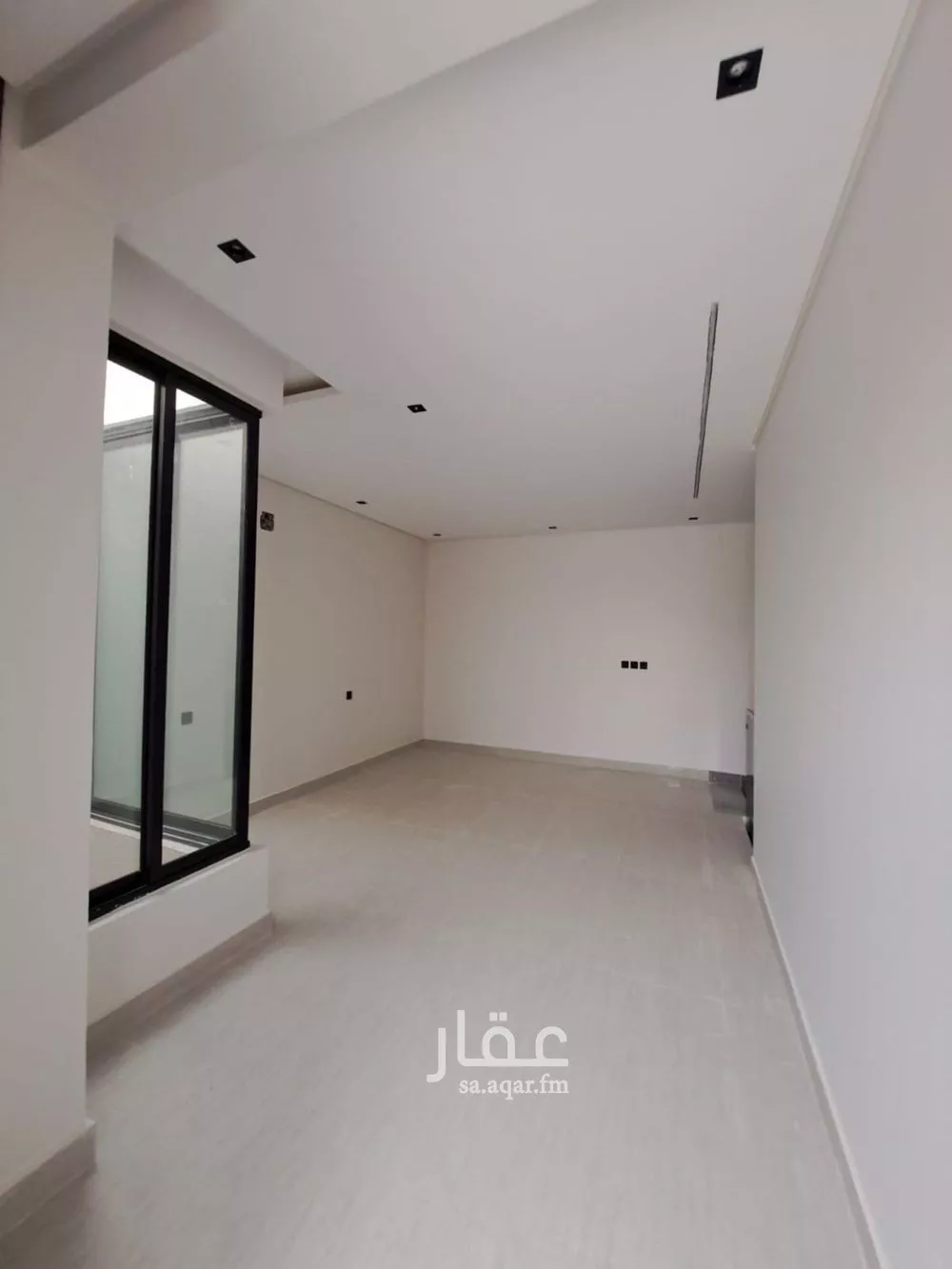 فيلا 5 غرف في طويق 18