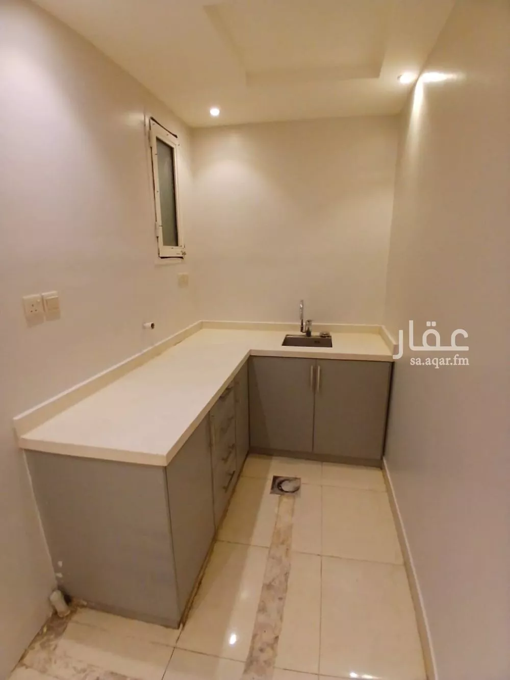 شقة 1 غرف في الياسمين 4