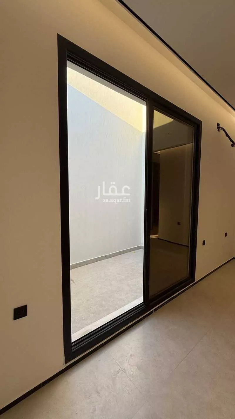 3 bedroom floor in Al Rabwa 6
