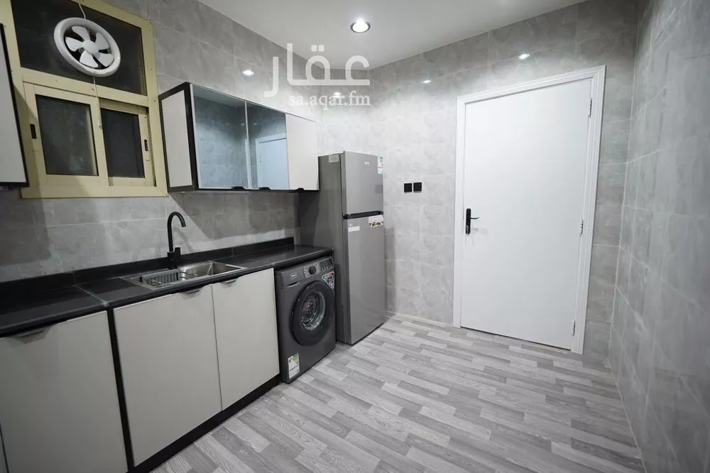 2 bedroom apartment in Granada 6