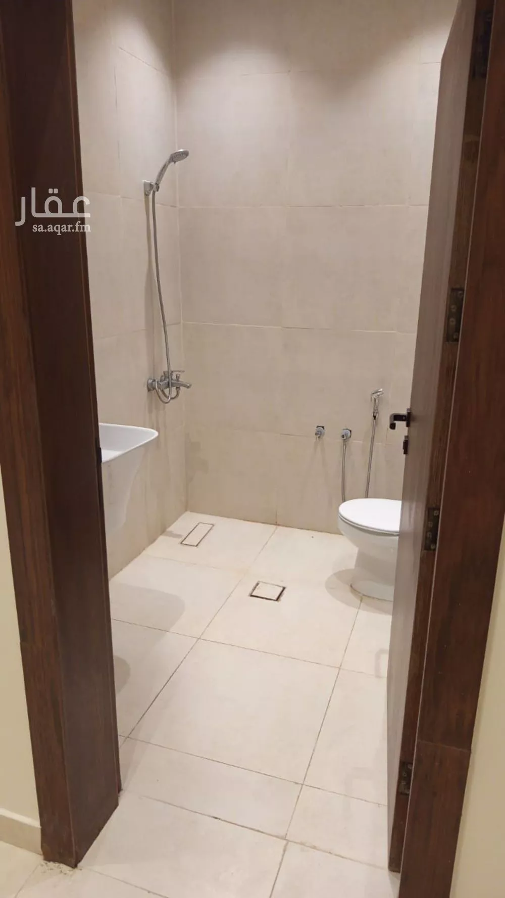 دور 3 غرف في النرجس 7