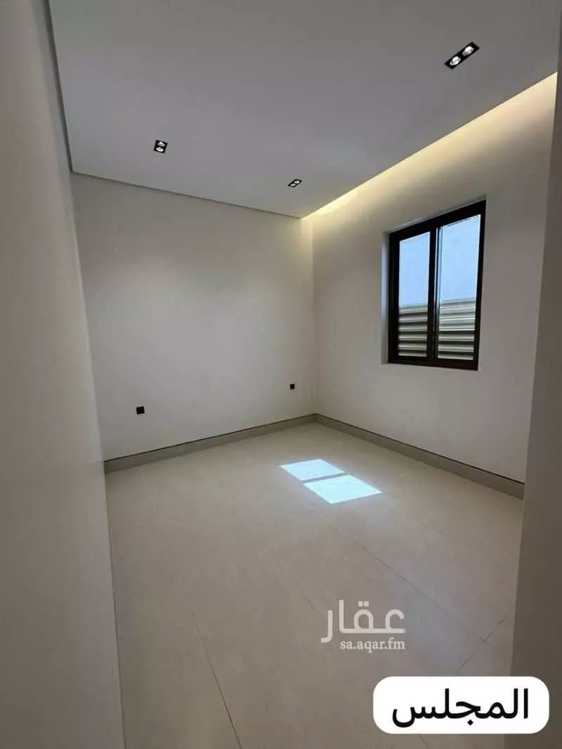 دور 4 غرف في الروابي 7