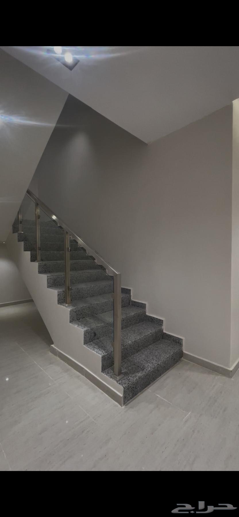 فيلا 6 غرف في بدر 3