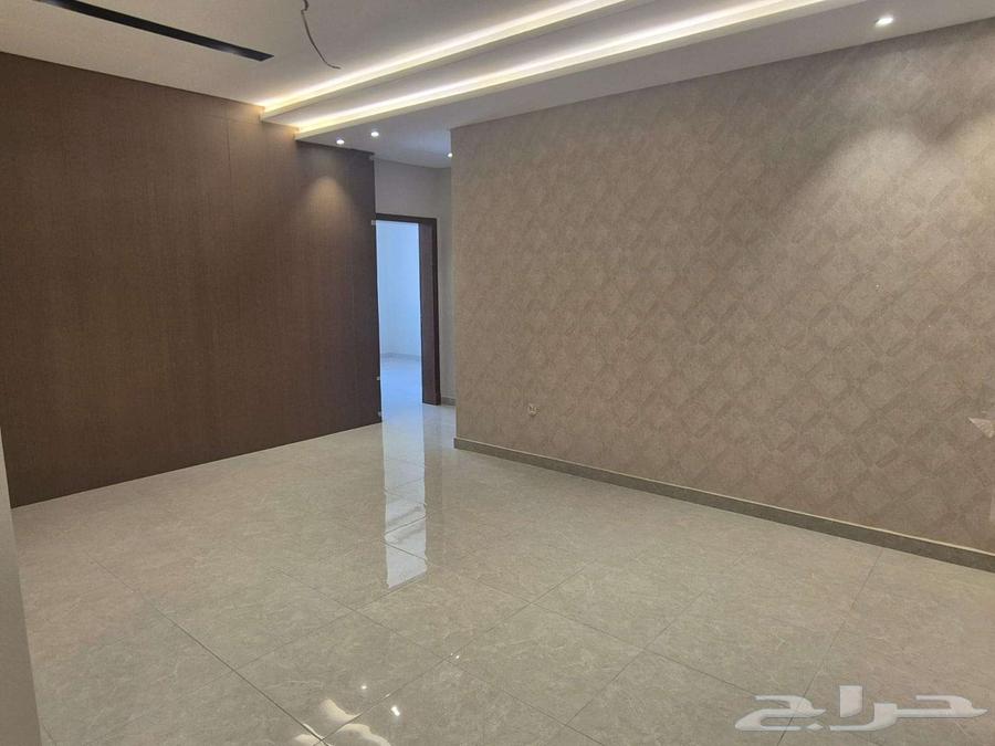 3 bedroom apartment in Al Marwa 2