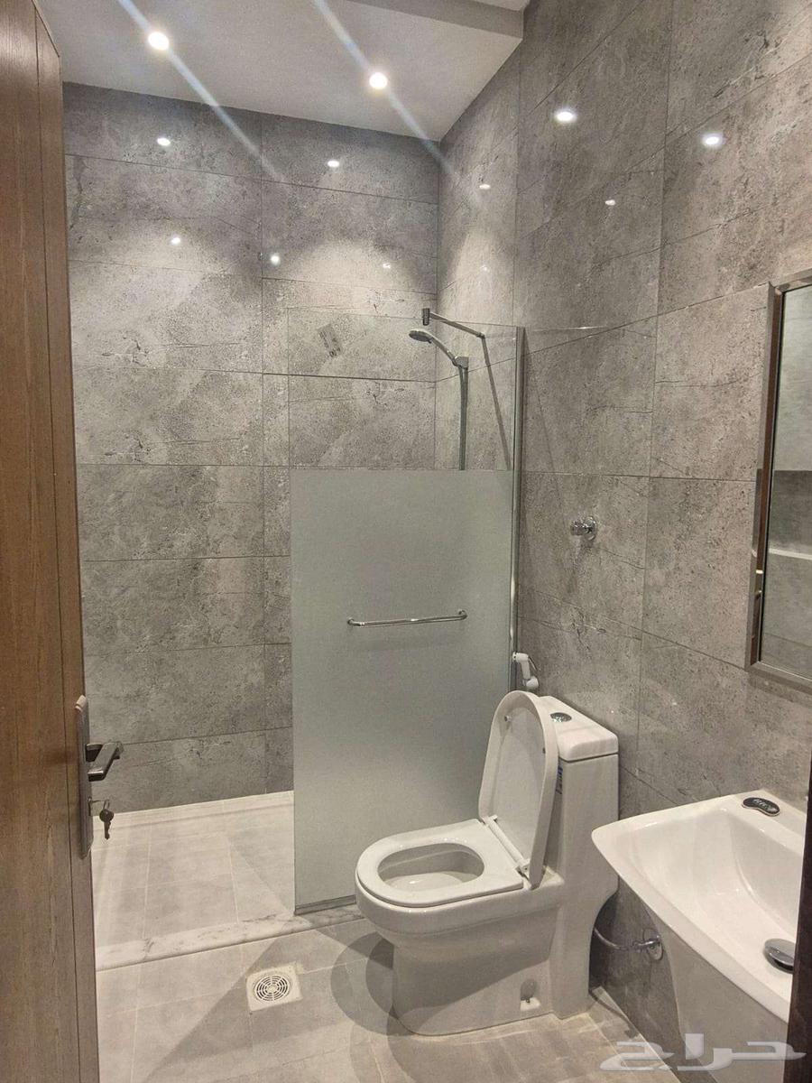 3 bedroom apartment in Al Marwa 6