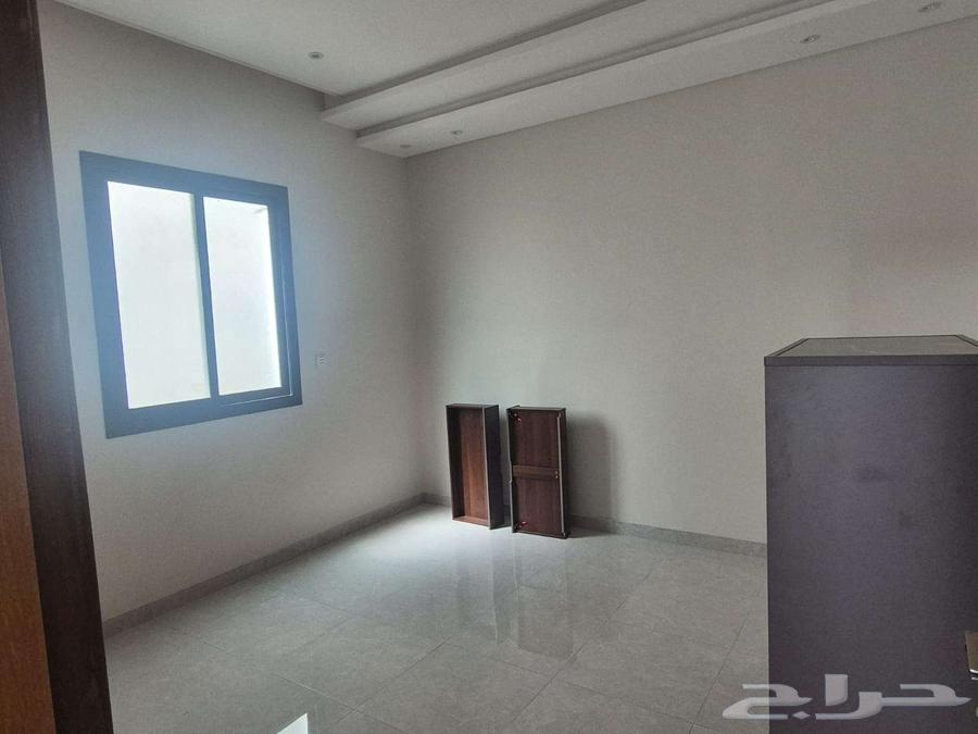 3 bedroom apartment in Al Marwa 7