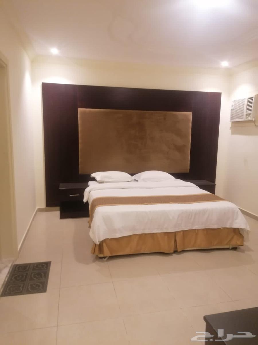 شقة 1 غرف في النزهة 4