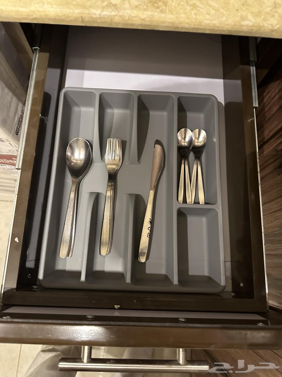 شقة 3 غرف في الروضة 30