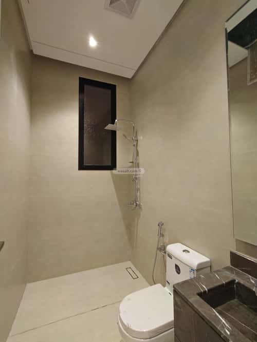 شقة 4 غرف في الرمال 10