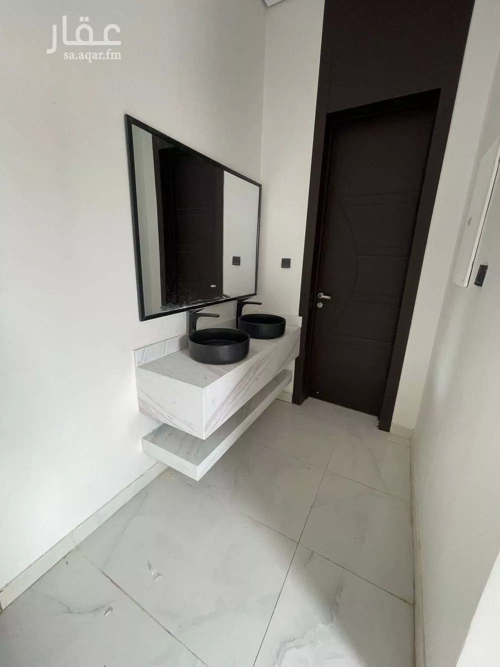 فيلا 4 غرف في المعيزلة 2