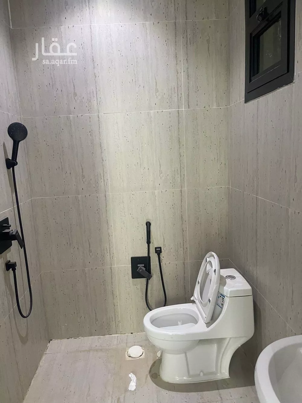 فيلا 4 غرف في المعيزلة 11