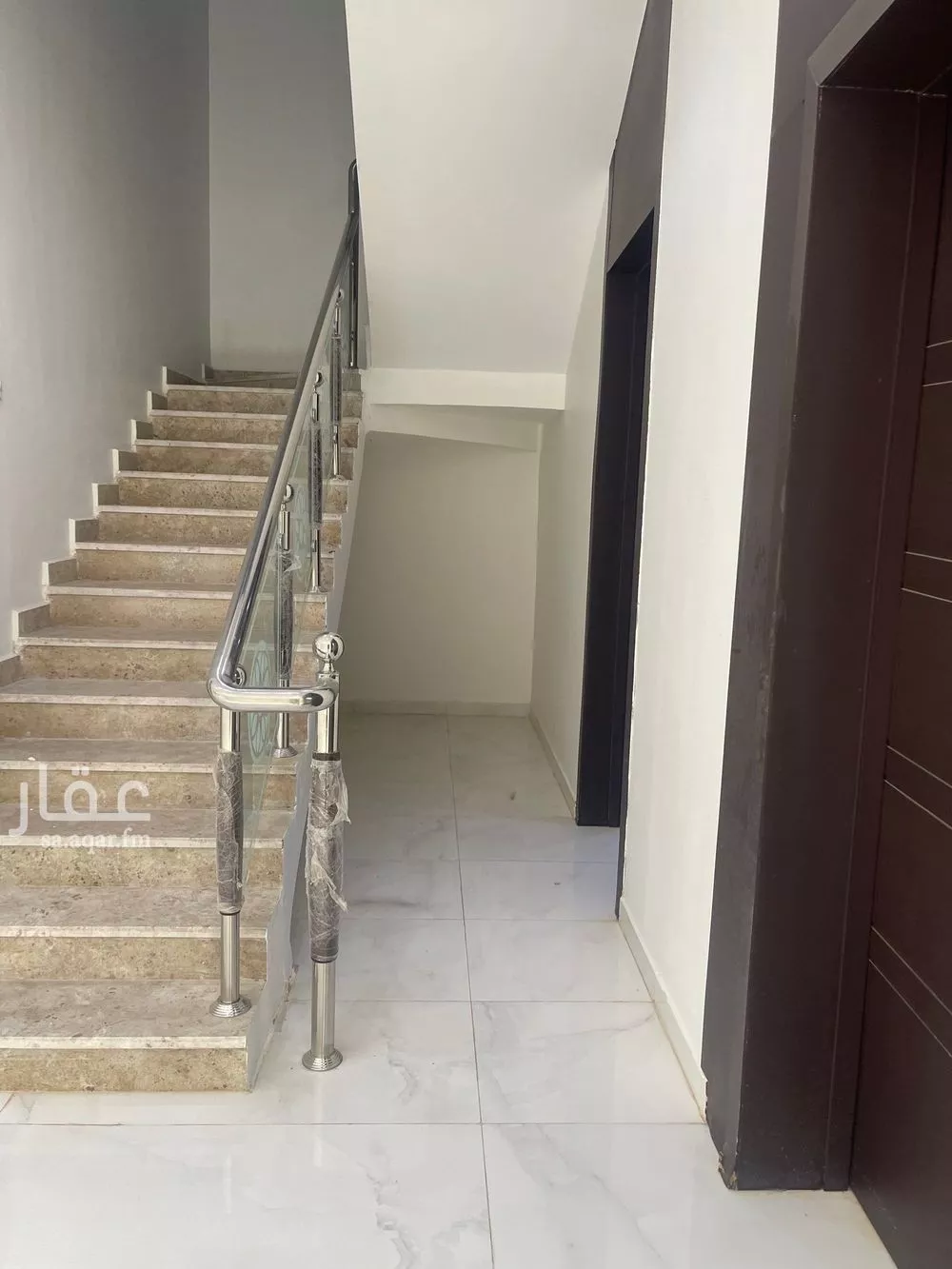 فيلا 4 غرف في المعيزلة 13