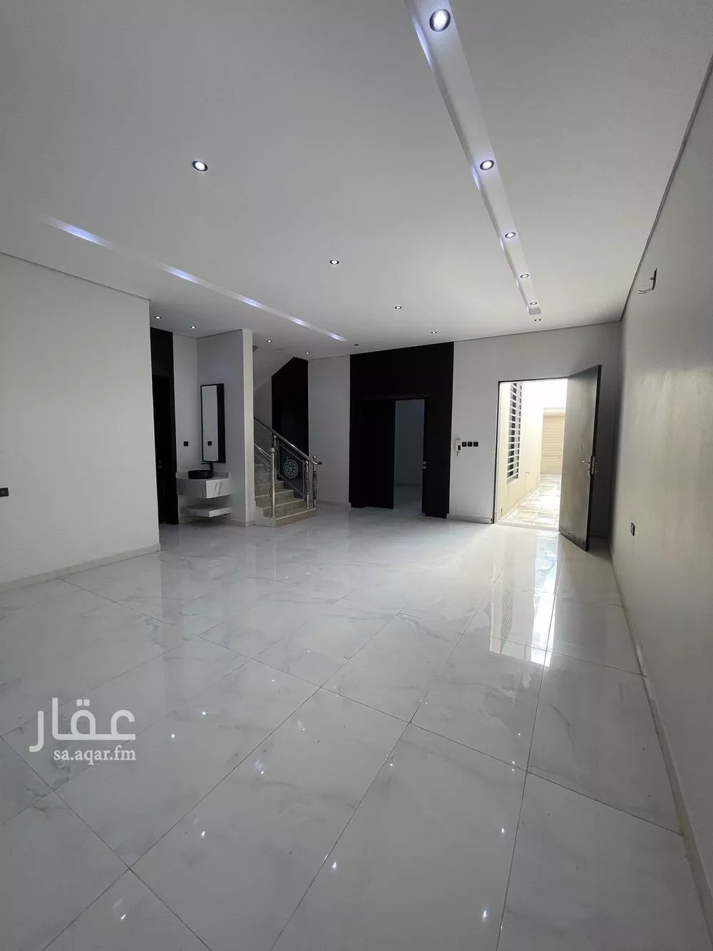 فيلا 4 غرف في المعيزلة 18