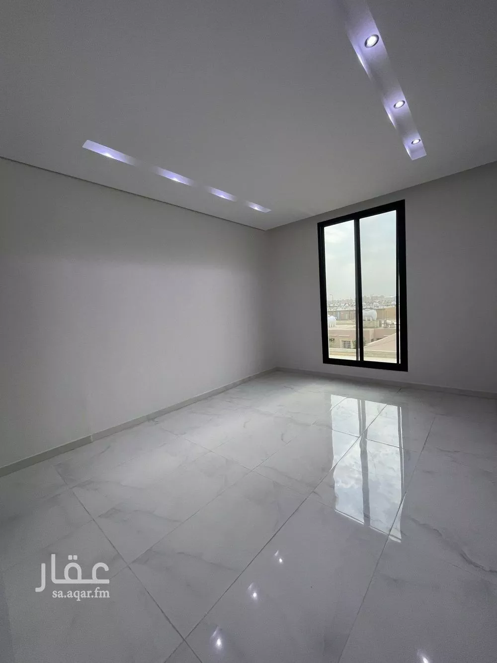 فيلا 4 غرف في المعيزلة 20