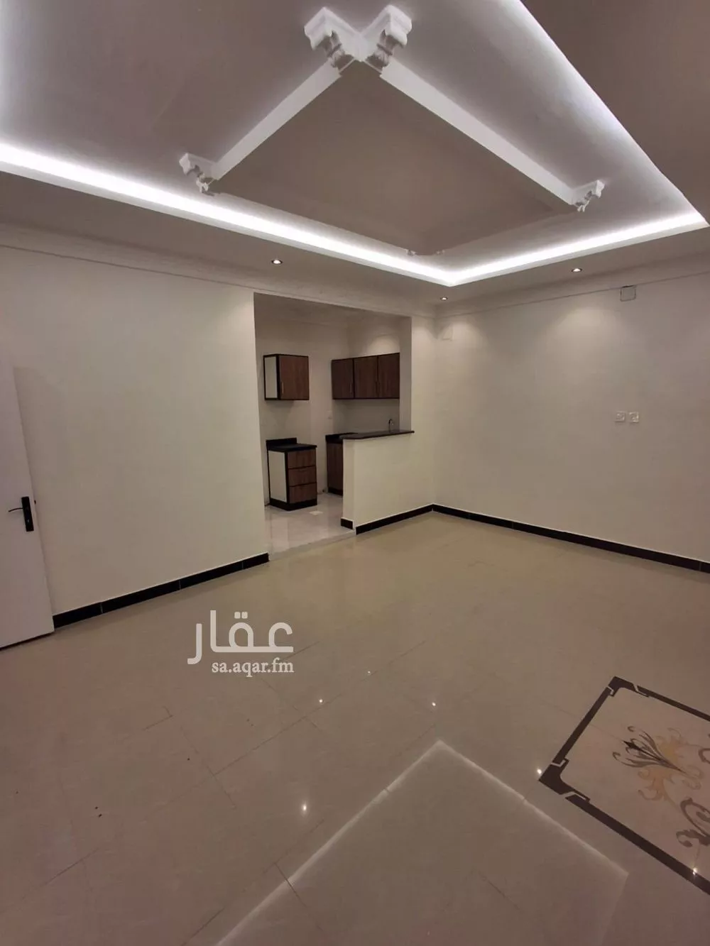 شقة 1 غرف في العليا 4