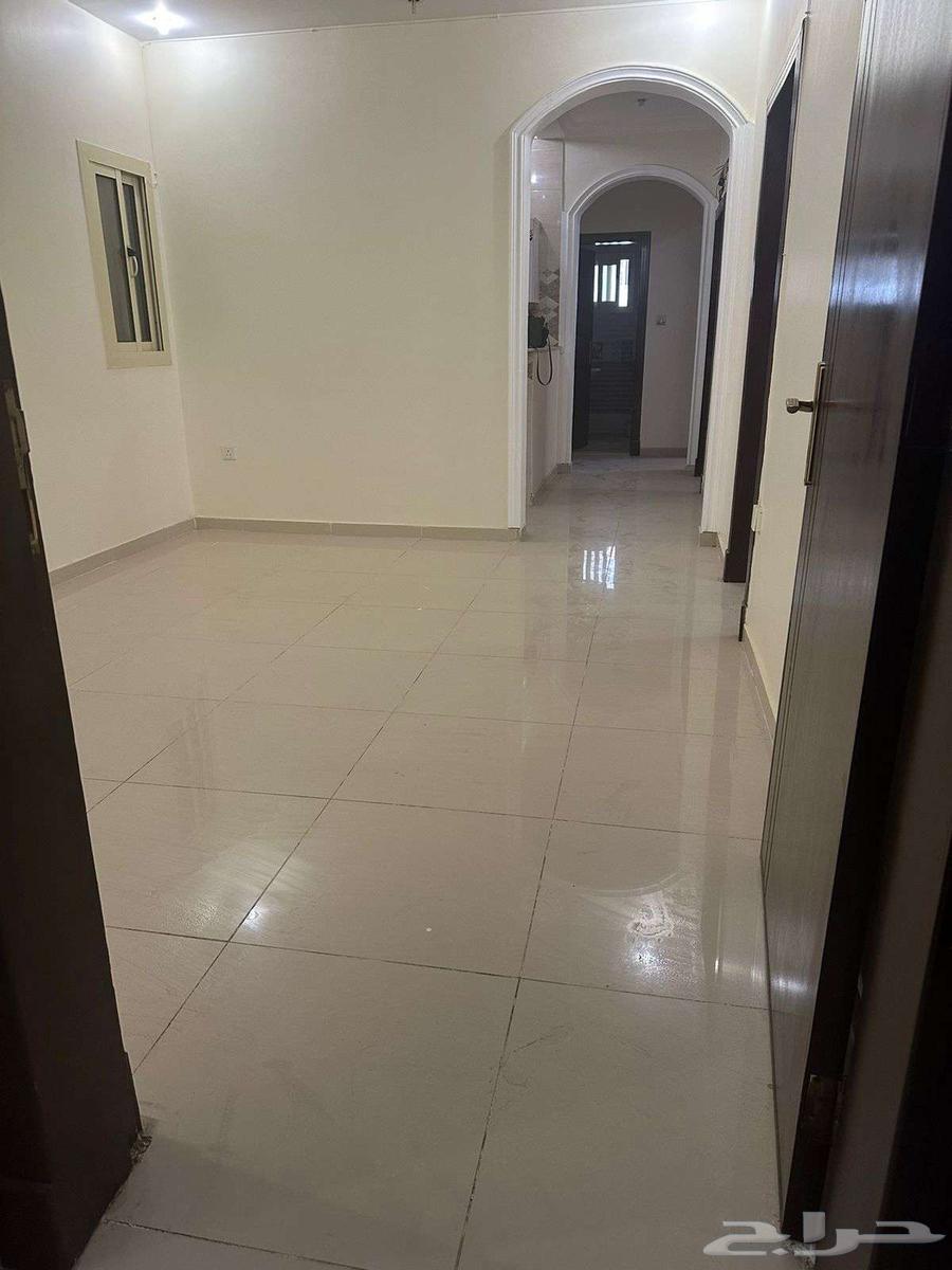 شقة 5 غرف في المروة 2