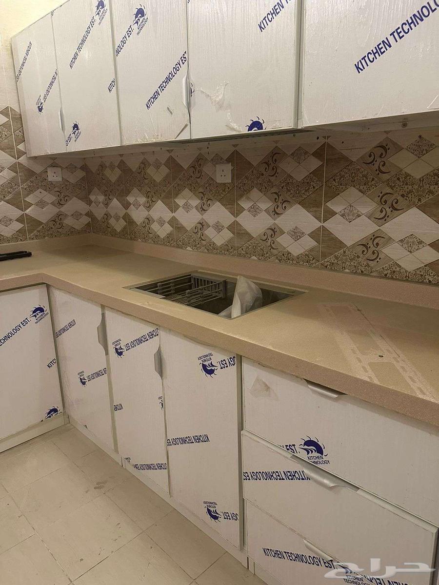 شقة 5 غرف في المروة 7