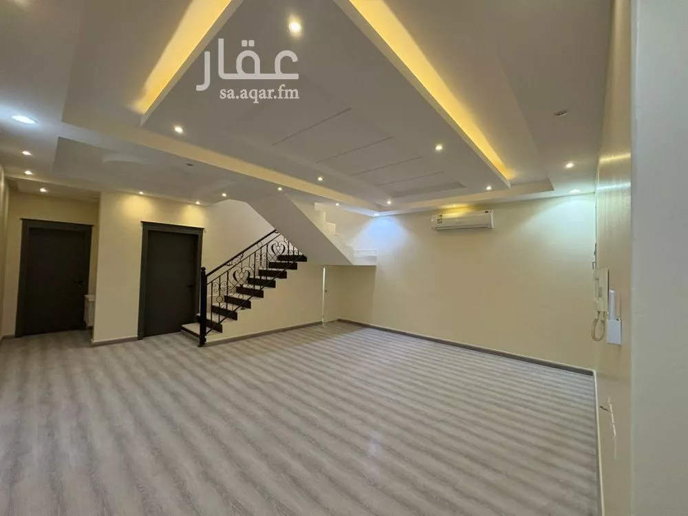 شقة 5 غرف في السعادة 4