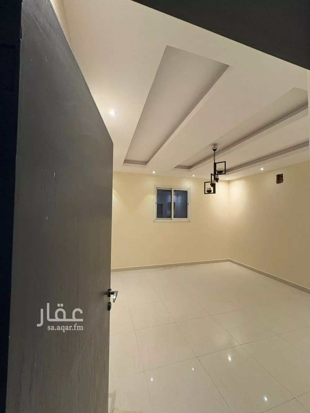 شقة 5 غرف في السعادة 5