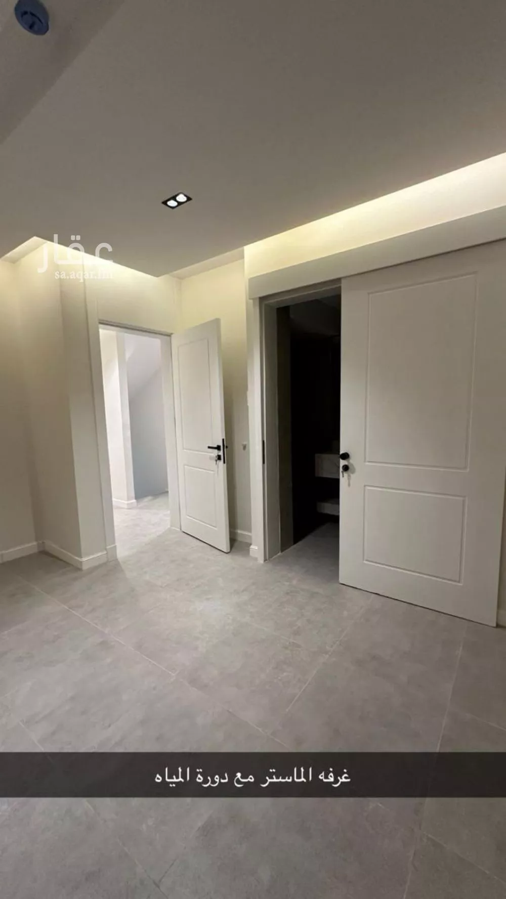 فيلا 5 غرف في العارض 14